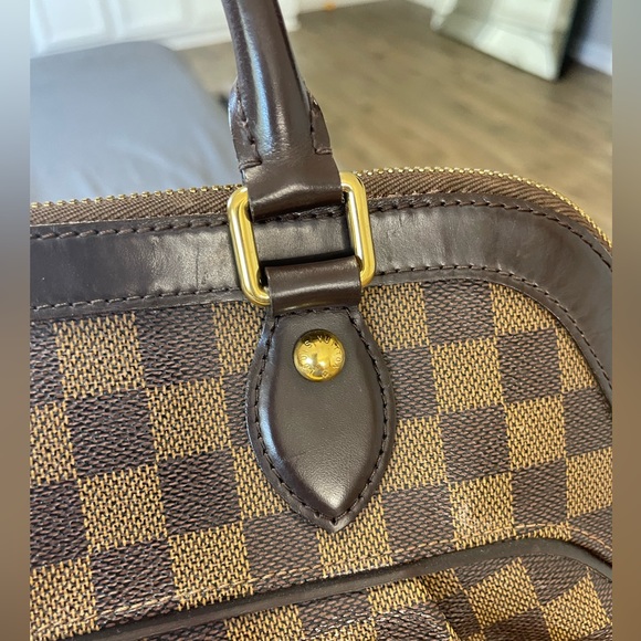 Louis Vuitton bag - Picture 10 of 14